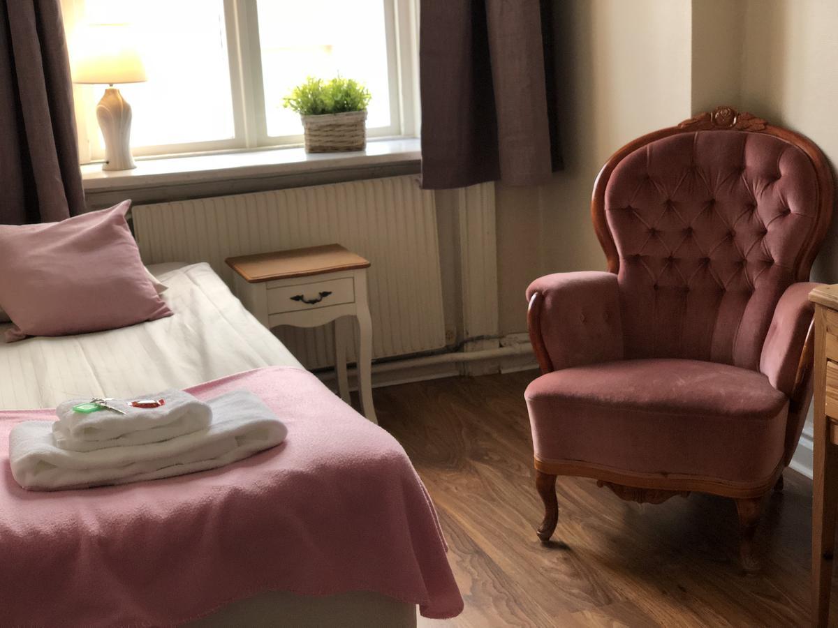Jaernvaegshotellet Gävle Kültér fotó