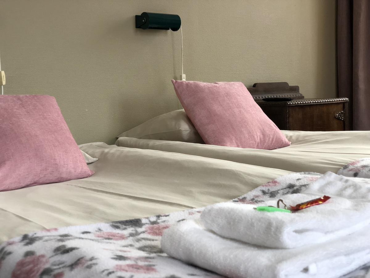 Jaernvaegshotellet Gävle Kültér fotó