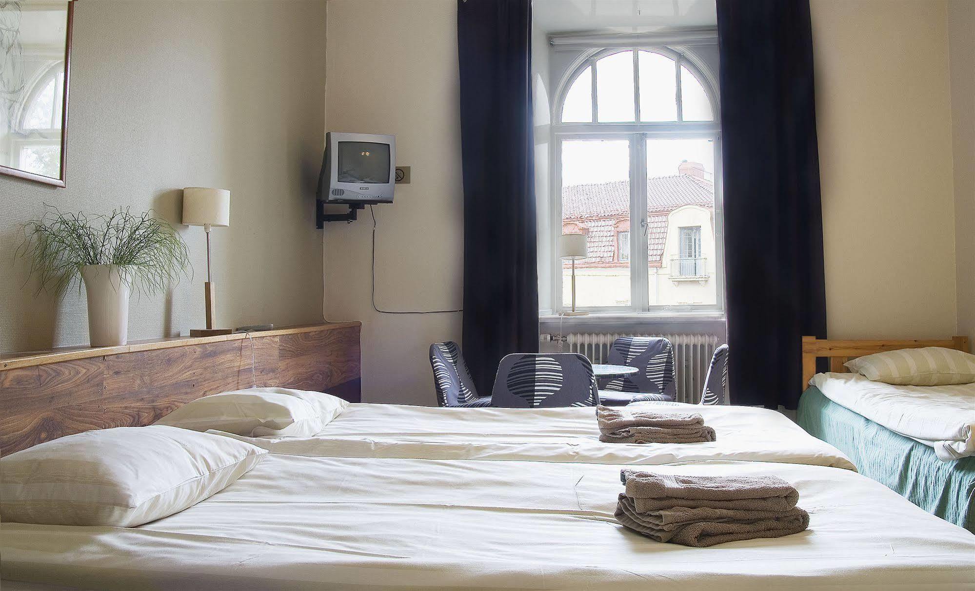 Jaernvaegshotellet Gävle Kültér fotó